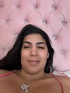 Hopeluna online show from July 21, 2026, 4:53 pm