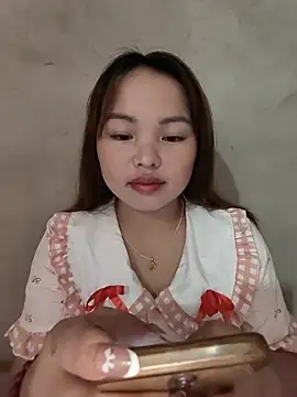 Mina xYx online show from July 30, 2026, 4:11 am
