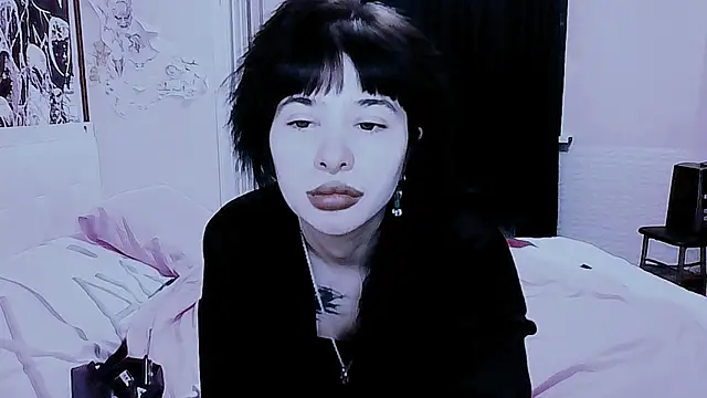 AllisonDeetz online show from June 6, 2026, 5:17 pm