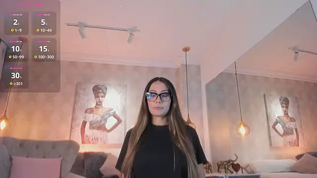Snapshot of SERENAA__ chatting on August 4, 2026, 3:43 am SERENAA online show from August 4, 2026, 3:43 am