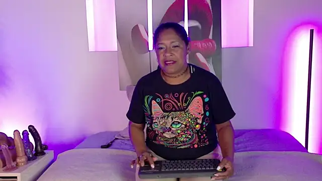 Miia Blace online show from July 8, 2026, 4:06 am