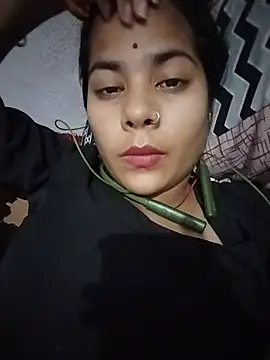 Pallavi cute online show from June 27, 2026, 5:07 pm