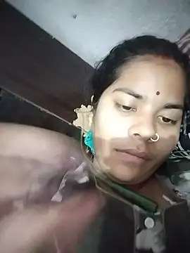 Pallavi cute online show from July 3, 2026, 6:58 pm