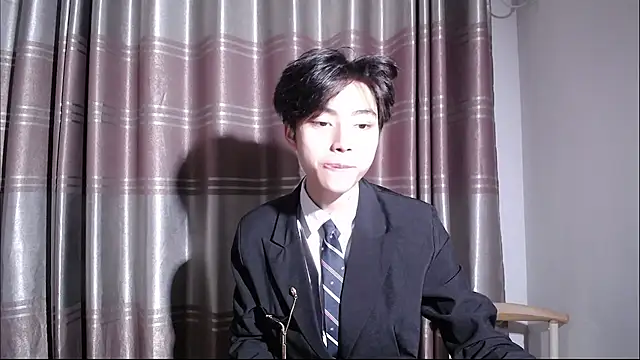 XX-XIUXIU online show from May 29, 2026, 7:56 pm