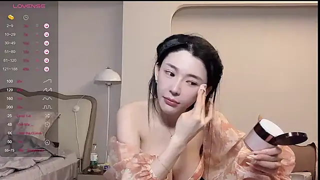 kiki-12 online show from June 5, 2026, 7:14 am