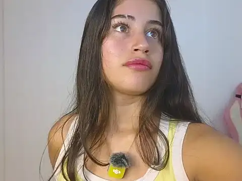 Bella Goddess  online show from July 10, 2026, 2:52 pm