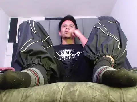 adonis latin 19 online show from May 21, 2026, 3:24 am