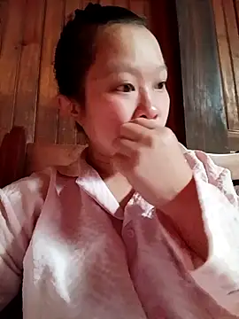 Snapshot of Panda_cutee chatting on May 4, 2026, 11:23 pm Panda cutee online show from May 4, 2026, 11:23 pm