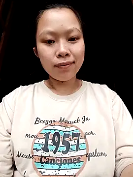Snapshot of Panda_cutee chatting on May 10, 2026, 12:16 am Panda cutee online show from May 10, 2026, 12:16 am