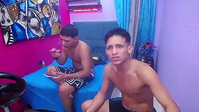 Snapshot of twink_fucks chatting on May 18, 2026, 11:54 pm twink fucks online show from May 18, 2026, 11:54 pm