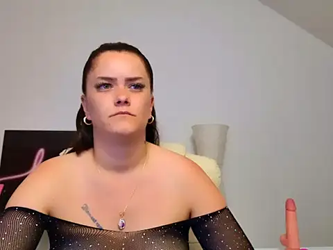 NicolSparkleX online show from June 9, 2026, 5:52 am