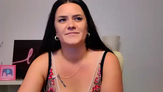 NicolSparkleX online show from June 12, 2026, 7:07 am