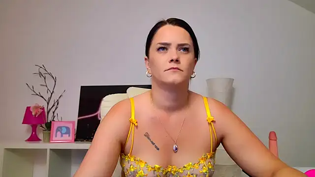 NicolSparkleX online show from June 23, 2026, 5:27 am