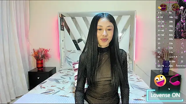 Snapshot of candy_skyy chatting on March 23, 2026, 1:04 pm candy skyy online show from March 23, 2026, 1:04 pm