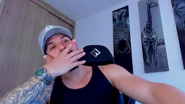 Santos ramirez1 online show from July 18, 2026, 3:05 pm