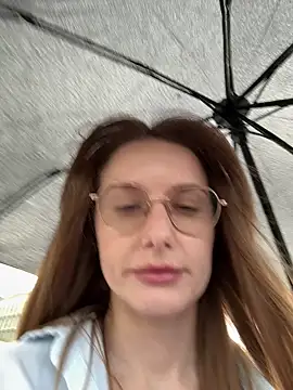 FReyja 44 online show from June 9, 2026, 9:21 am
