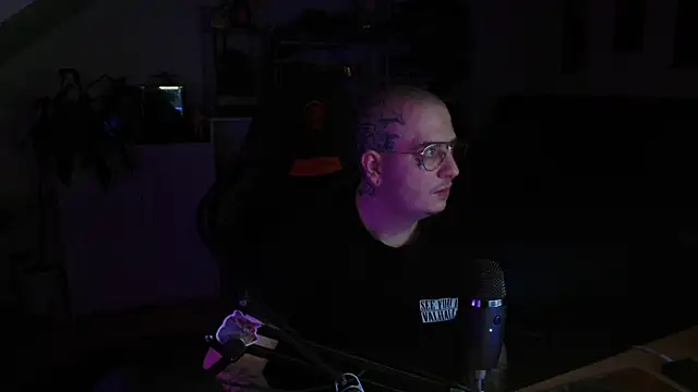 Snapshot of Oderwattboy chatting on March 23, 2026, 8:02 pm Oderwattboy online show from March 23, 2026, 8:02 pm