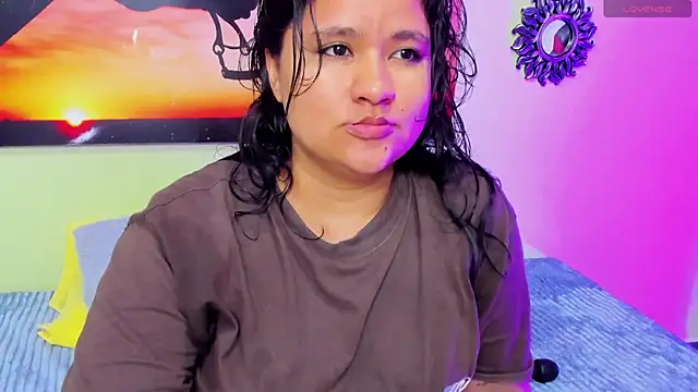 natasha adam21 online show from May 22, 2026, 2:30 am