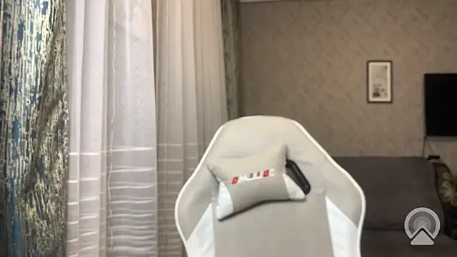Snapshot of mason_silver chatting on June 11, 2026, 2:59 pm mason silver online show from June 11, 2026, 2:59 pm