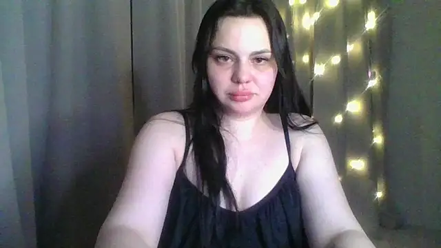 Dori Cutie online show from April 2, 2026, 6:38 pm