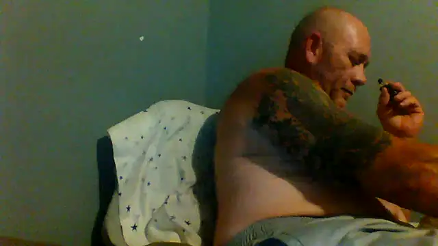 Snapshot of carldhammers chatting on June 14, 2026, 8:49 am carldhammers online show from June 14, 2026, 8:49 am