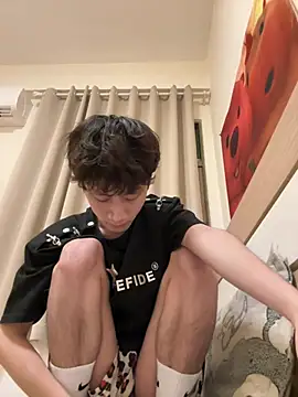 Snapshot of sexyboy-3525 chatting on June 21, 2026, 2:30 pm sexyboy-3525 online show from June 21, 2026, 2:30 pm