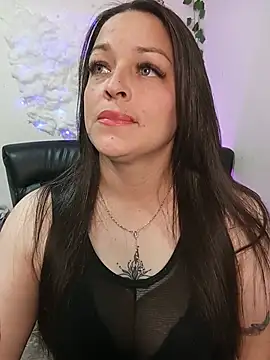 Isa bluee online show from July 9, 2026, 2:04 am