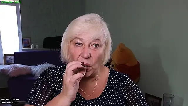 Snapshot of Milane_Milky chatting on July 10, 2026, 5:01 am Milane Milky online show from July 10, 2026, 5:01 am