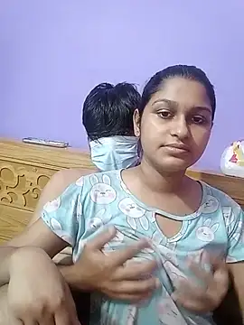 Jerin Couple61 online show from June 30, 2026, 2:56 am