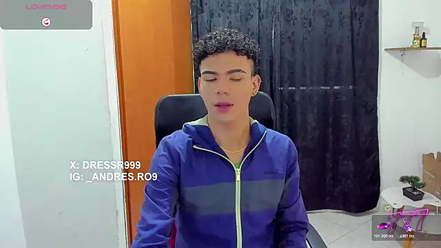 sebascuterouss online show from July 3, 2026, 11:38 am