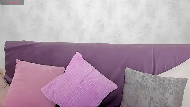 Simply Alex online show from June 12, 2026, 1:04 am