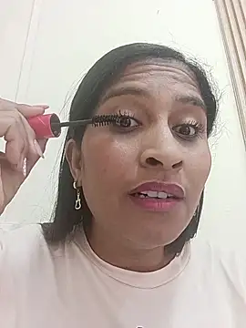 SofiaMendez1  online show from July 11, 2026, 5:37 pm