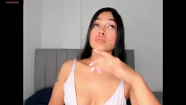 jazlycute   online show from July 6, 2026, 1:52 pm