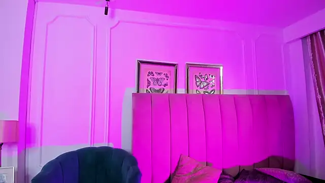 Alexa fox669 online show from July 3, 2026, 1:39 pm