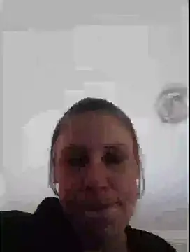 Snapshot of Hildaqii chatting on May 30, 2026, 10:12 am Hildaqii online show from May 30, 2026, 10:12 am