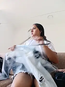 Snapshot of Valentina_Narvaez chatting on July 7, 2026, 3:49 pm Valentina Narvaez online show from July 7, 2026, 3:49 pm