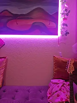 ItsAuroraBorealis online show from June 21, 2026, 1:52 am