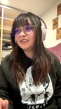 Snapshot of ZoeyDoll_ chatting on July 8, 2026, 3:22 am ZoeyDoll online show from July 8, 2026, 3:22 am