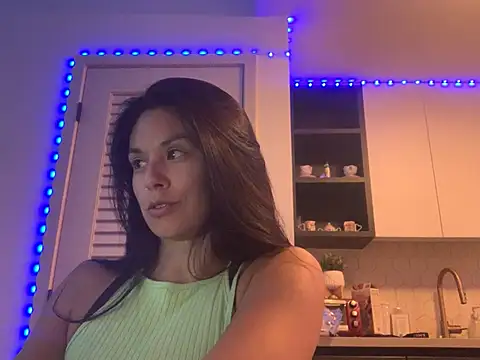 VixenBlade online show from June 2, 2026, 3:08 am