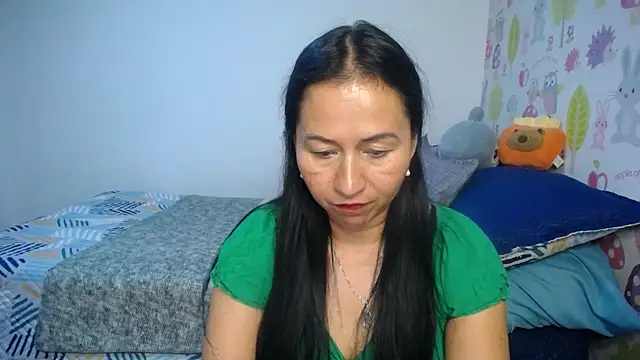Tyna b online show from July 1, 2026, 11:04 pm