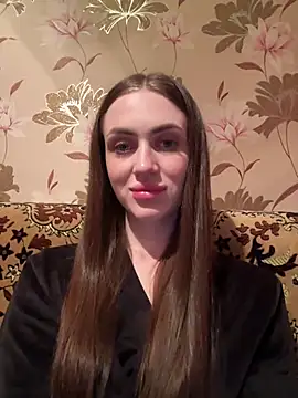 AlinaLove3213 online show from June 27, 2026, 8:03 pm