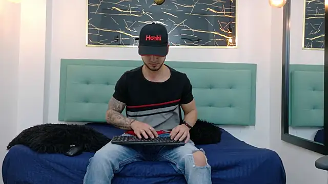 PowerLustX online show from July 9, 2026, 3:43 am