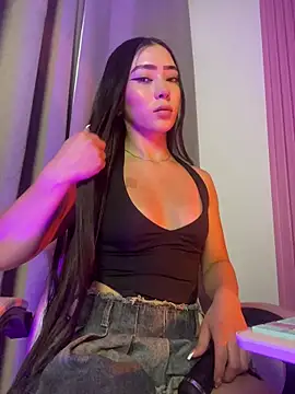Snapshot of AMBERBUNNY_ chatting on July 2, 2026, 2:23 pm AMBERBUNNY online show from July 2, 2026, 2:23 pm