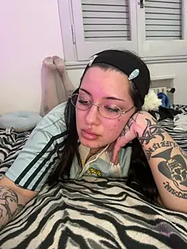 Snapshot of cherryxxox chatting on June 23, 2026, 1:58 am cherryxxox online show from June 23, 2026, 1:58 am