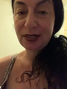 Lizzaa80 online show from June 24, 2026, 6:07 pm