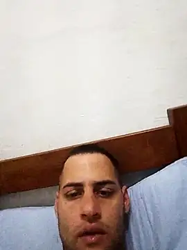 Snapshot of keevinho chatting on July 1, 2026, 9:33 am keevinho online show from July 1, 2026, 9:33 am