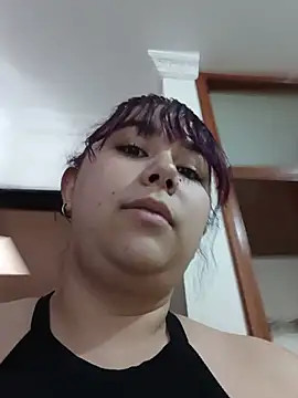 Snapshot of AliceScoot_ chatting on July 22, 2026, 6:00 pm AliceScoot online show from July 22, 2026, 6:00 pm