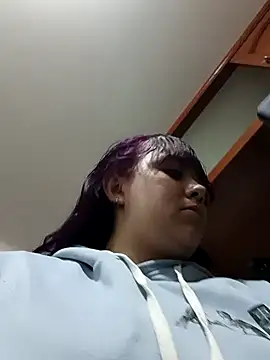 Snapshot of AliceScoot_ chatting on July 24, 2026, 6:06 pm AliceScoot online show from July 24, 2026, 6:06 pm