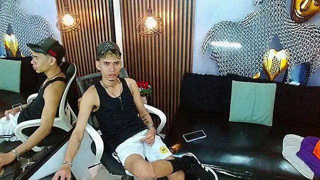Skinny cute Alyer online show from June 5, 2026, 2:18 am