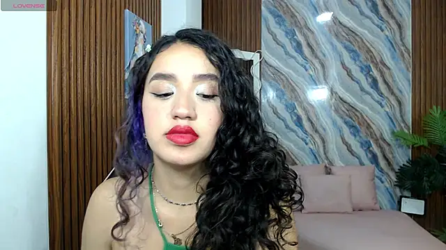 Ellis tay online show from April 19, 2026, 12:37 pm
